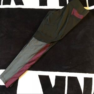 PINK Sz L fleece lined leggings